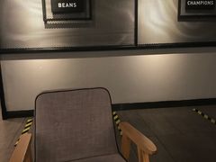 -瑞幸咖啡(1+1大厦店)