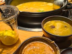 -一朵菌·野生菌探索家火锅(南亚店)