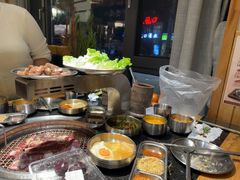 -韩烧牛中牛·甄选黑牛烤肉(黑金店)