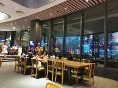 大堂-东方明珠·可口可乐欢乐餐厅