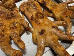 -嗨辣小聚·盘锦河蟹·海鲜烧烤龙虾(盘锦十年好店)