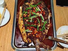 -鸣记脆皮烤鱼(铁西店)