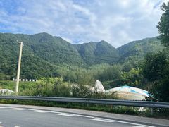 -虎啸峡漂流