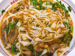 -呷佬·长沙手工米粉(金沙江路店)