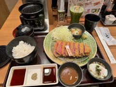 -牛カツ京都勝牛(河原町蛸薬師店)
