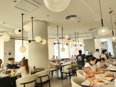 -必胜客(华南摩尔店)