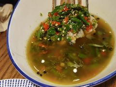 -二孃鸡爪爪(东风路总店)