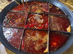 -正南齊北重庆老火锅(光华村直营店)
