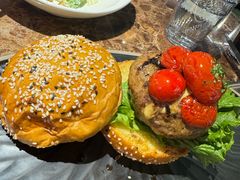 -Let'sBURGERplus·非常创意汉堡(三里屯店)