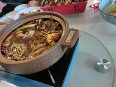 -老鼎万春卤菜(五代传承创始老店)