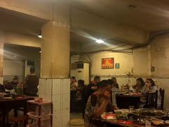 大堂-邓莽子老火锅(中兴路总店)