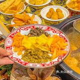 一份够两三个人吃啦 -