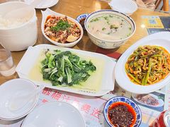 -易老妈蹄花.特色川菜(人民公园总店)