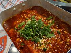 -马路边边串串香(苗栗路店)