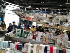 -苏宁极物(苏宁生活广场店)