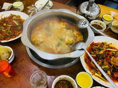 -大理.老字号渝记酸萝卜乌鱼(古城总店)