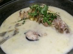 奶汤煮鱼-天怡·鱼工厂(临江店)
