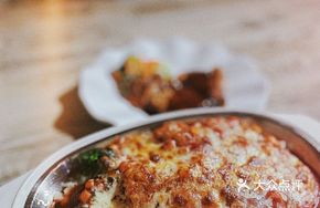 Fresh Tomato Sauce Baked Chicken Rice