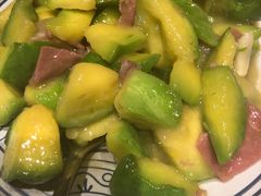 -云海肴·汽锅鸡·云南菜(天山百盛优客店)