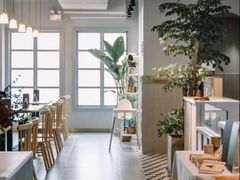-F+轻食健身赋能空间(中华北路国贸商场店)