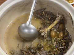-潮陈记土鸡火锅(东厦北路店)