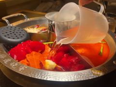 -晓宇重庆火锅(西安荟聚店)