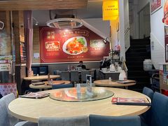 -滋味满屋美食坊(上海街店)