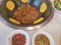 -鲁员外地锅鸡地锅鱼(古墩路店)
