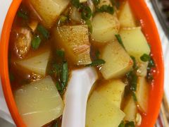 -杨姨老益阳麻辣烫(林科大店)