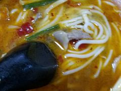 -红鼻子桂林米粉(金唐新光界店)