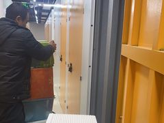 -安东易迷你自助仓储寄存仓库(草桥店)