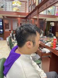 -尼特斯男士发型馆