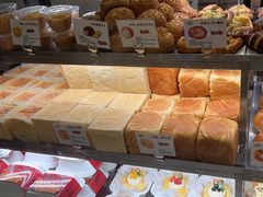 -君之狮子山·轻糖烘焙(松江印象城店)