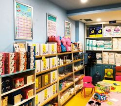 -小鸭先知婴儿游泳馆