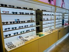 -罗伯特眼镜·蔡司官方授权(前海桂湾店)