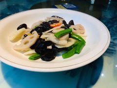 荷塘小炒-瓷忆·瓷文化餐厅(上海店)