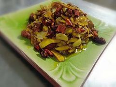 -三锅莊·牦牛肉火锅·香格里拉特色藏餐宴请餐厅(菱角塘路店)
