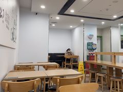 -老乡鸡(亳州路天庆大厦店)