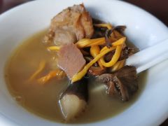 -野菌皇海景野生菌火锅(滨海大道店)