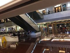 -广东大厦酒店(广州北京路步行街纪念堂地铁站店)