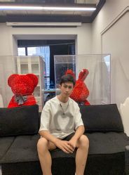 -鬼手纹身小鬼店