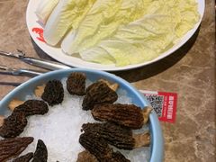 -七欣天香辣蟹火锅(上海银亿滨江店)