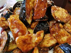 焦糖茄子牛肉粒-桃子餐厅·天津菜(红星路直营店)