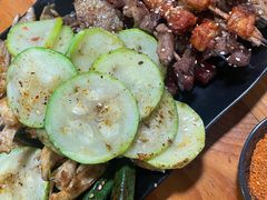 -乔岩保应烧烤店