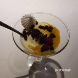 环境挺不错的座位有间隔