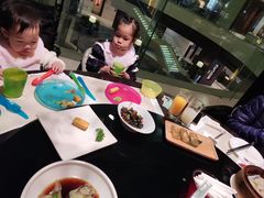 -海航大厦万豪酒店彩海轩中餐厅(霄云路店)
