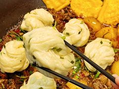 -炖四方东北铁锅炖·烧烤小龙虾(中豪国际店)