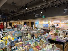 -猫的天空之城概念书店(苏州诚品店)