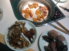 -绿岛港轩海鲜烤肉涮锅自助餐厅
