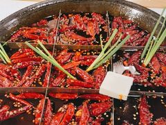 -正贰捌经重庆老火锅(建设路店)